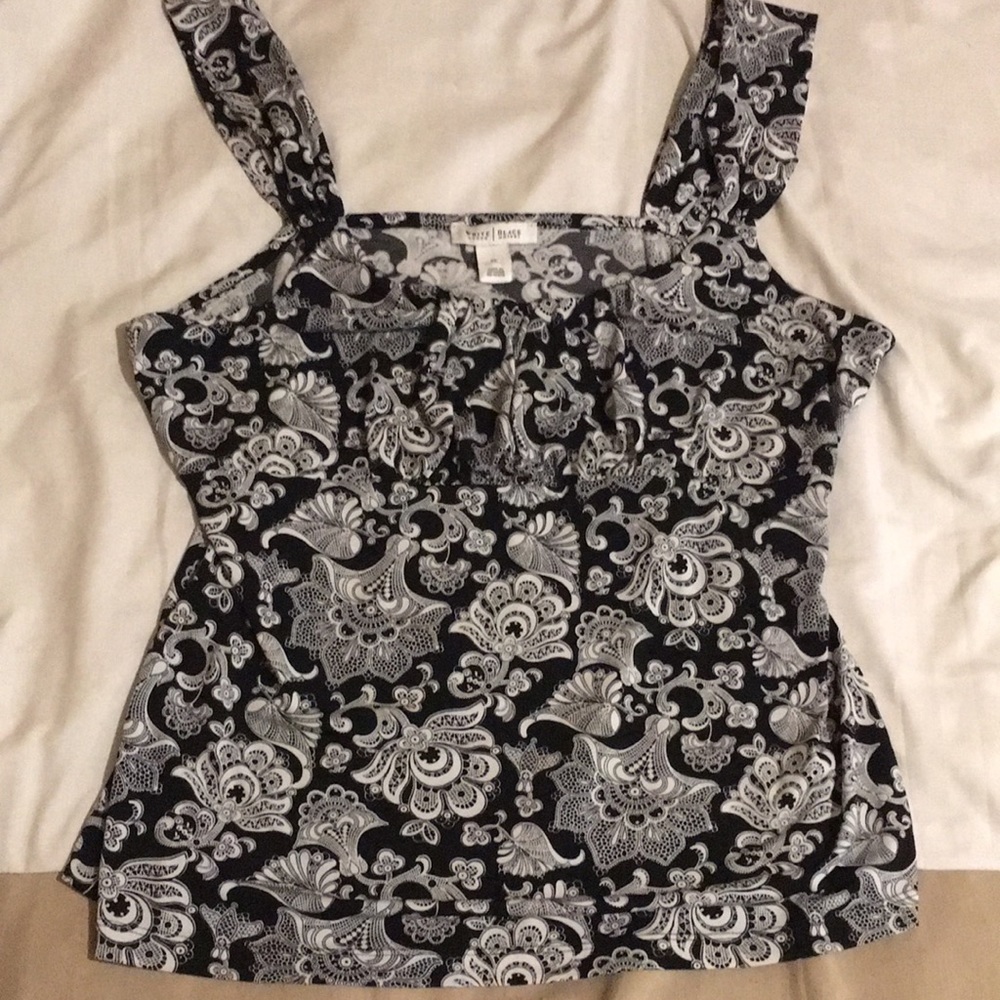 Whit house Black Market dress top